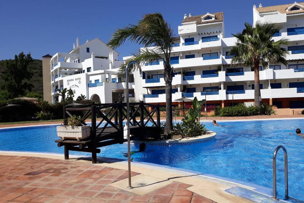 Beautiful Apartment In Duquesa Suites And Gardens Castillo de Sabinillas Exteriér fotografie
