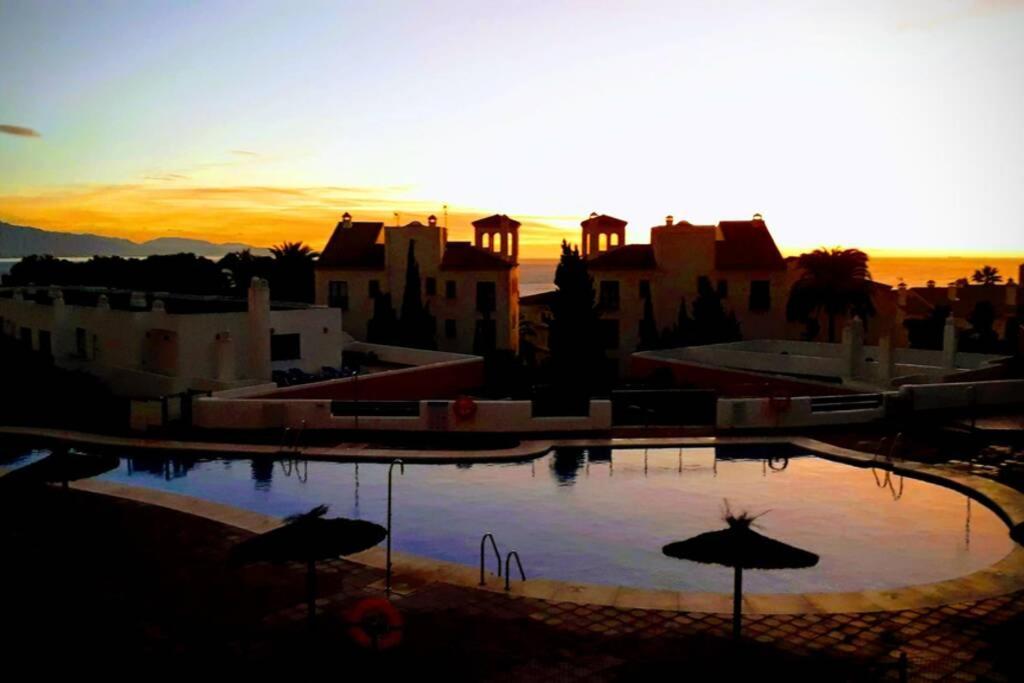 Beautiful Apartment In Duquesa Suites And Gardens Castillo de Sabinillas Exteriér fotografie