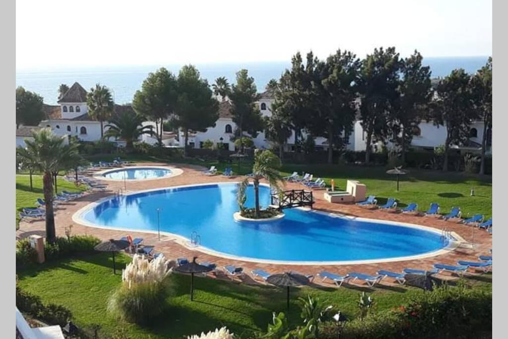 Beautiful Apartment In Duquesa Suites And Gardens Castillo de Sabinillas Exteriér fotografie