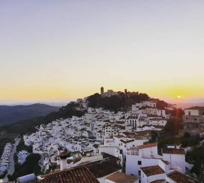 Beautiful Apartment In Duquesa Suites And Gardens Castillo de Sabinillas Exteriér fotografie