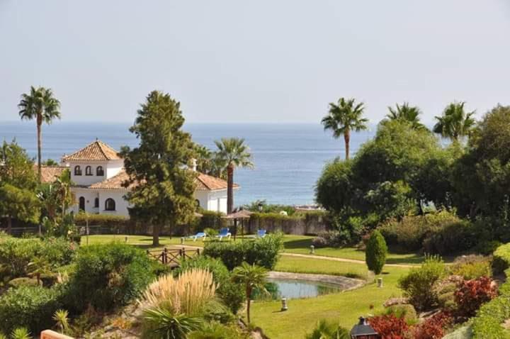 Beautiful Apartment In Duquesa Suites And Gardens Castillo de Sabinillas Exteriér fotografie